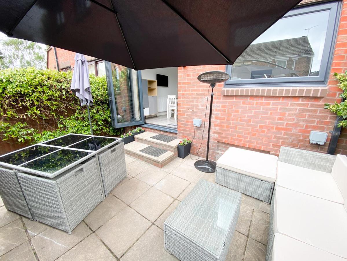 Harbourside House - Great Location - Parking - 2 En-Suites - Sleeps 5 Plus 1 Poole Exterior photo