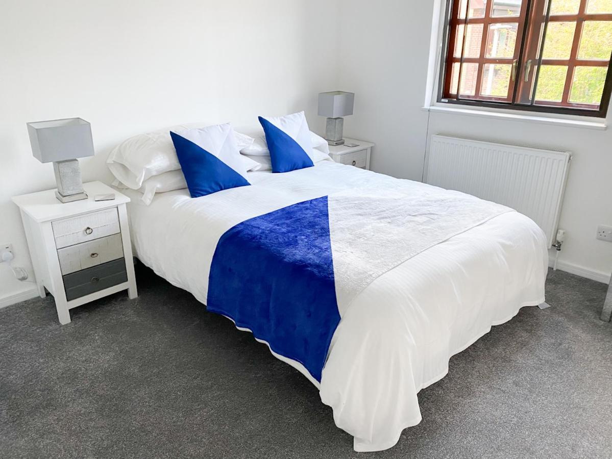 Harbourside House - Great Location - Parking - 2 En-Suites - Sleeps 5 Plus 1 Poole Exterior photo